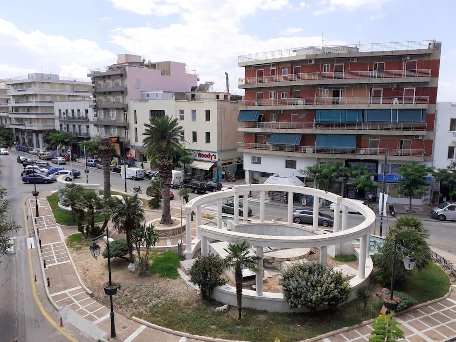 Μοντέρνο Διαμέρισμα - Stylish Appartment Loutraki Exterior photo